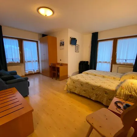 Hotel Garni Ladinia Pescul