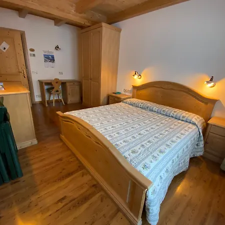 Garni Ladinia Hotel Pescul
