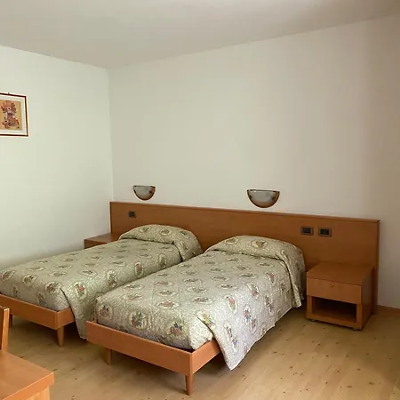 Garni Ladinia 3* Pescul