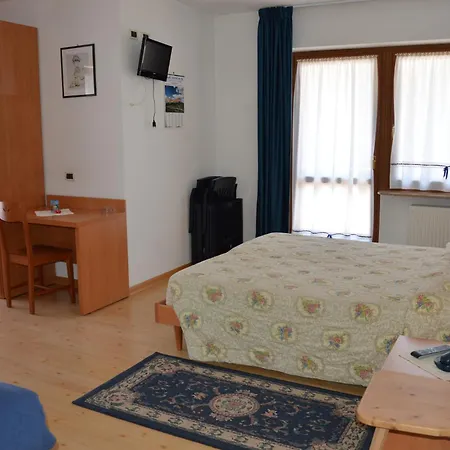 Garni Ladinia 3* Pescul